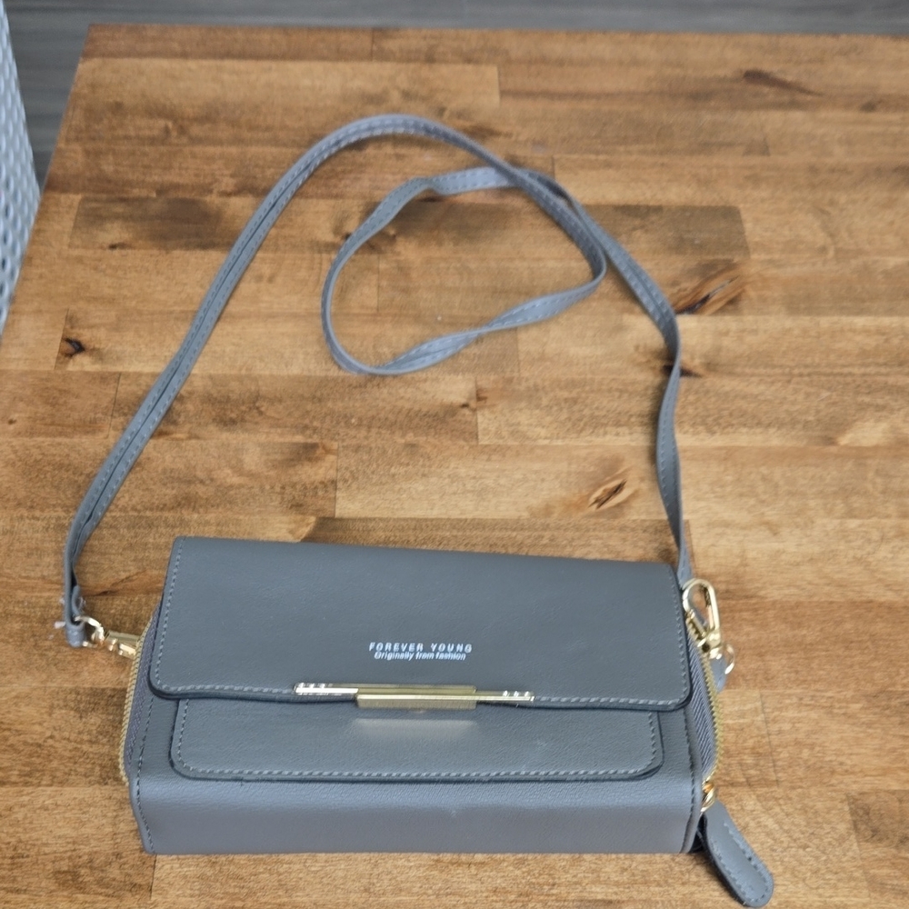 Forever Young Elegant Gray Crossbody Bag